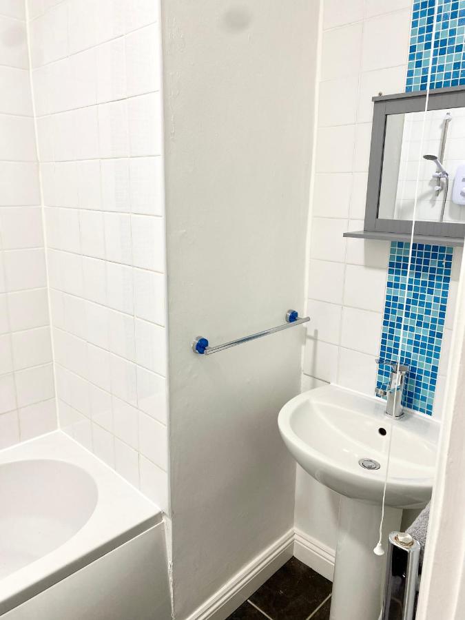 Torquay, 2 Bedrooms, Sleep 6, Free Parking, Torbay Екстериор снимка